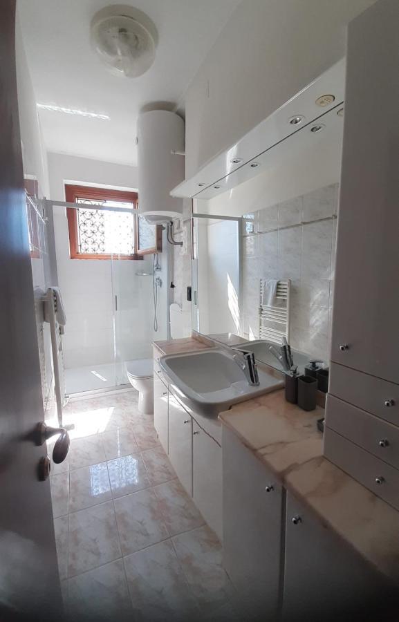 Apartament Angela Di House